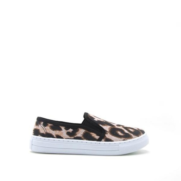 LAST ONE! Leopard/cheetah print slip on sneakers - Picture 5 of 7